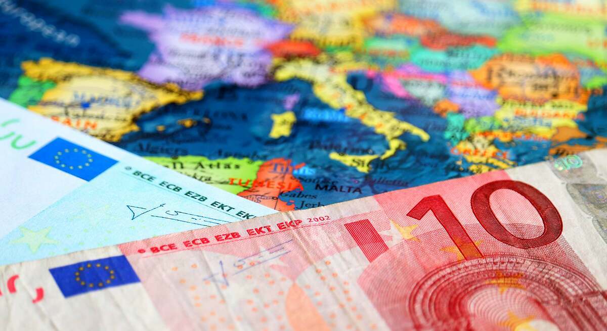 Europa, camino de la economía planificada que hundió al comunismo
