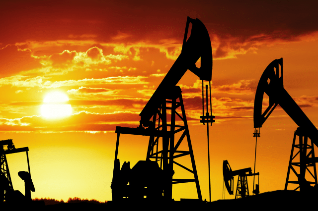 Invertir en petróleo: cómo y cuándo hacerlo